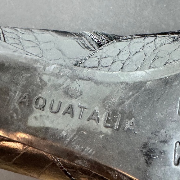 Aquatalia Marilisa Croc Embossed Black Leather Booties, size 6.5 - Picture 7 of 11